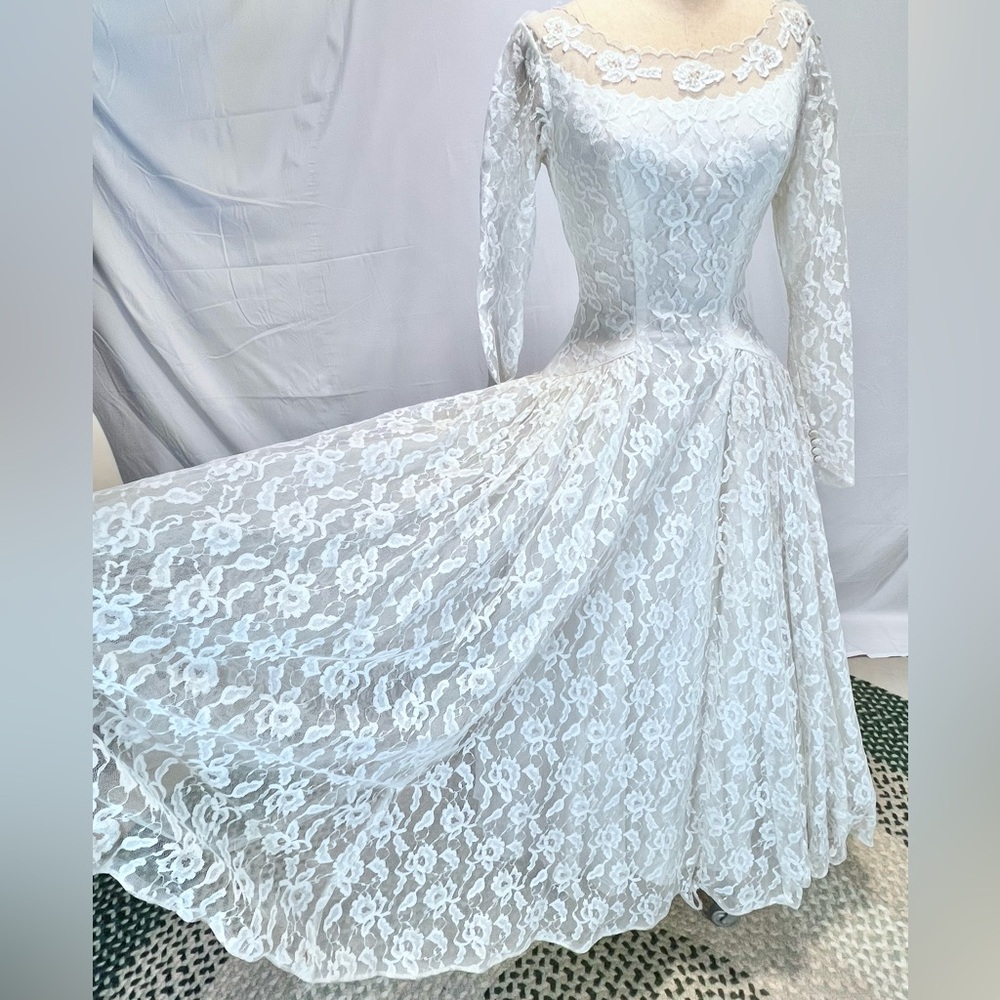 VINTAGE MCM 50s mid century lace wedding dress gown full long sleeve floral - Picture 6 of 16